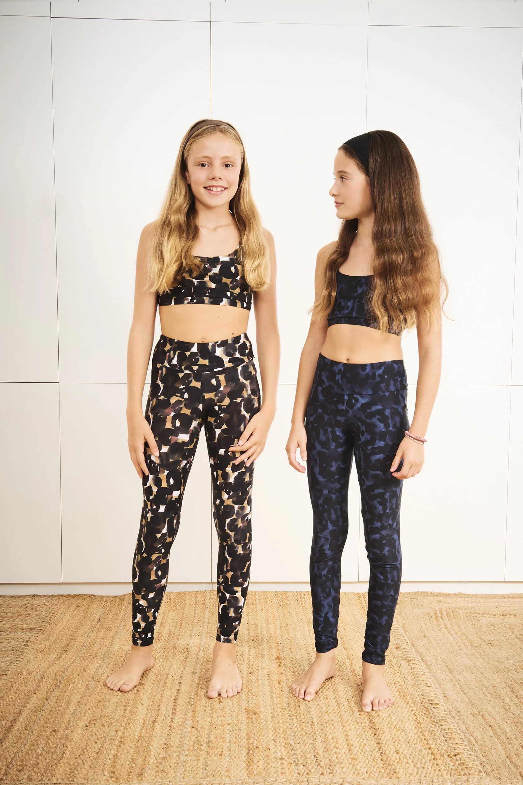 ALAIA LEGGINS IN GREVY ZEBRA PRINT — Feel me Fab
